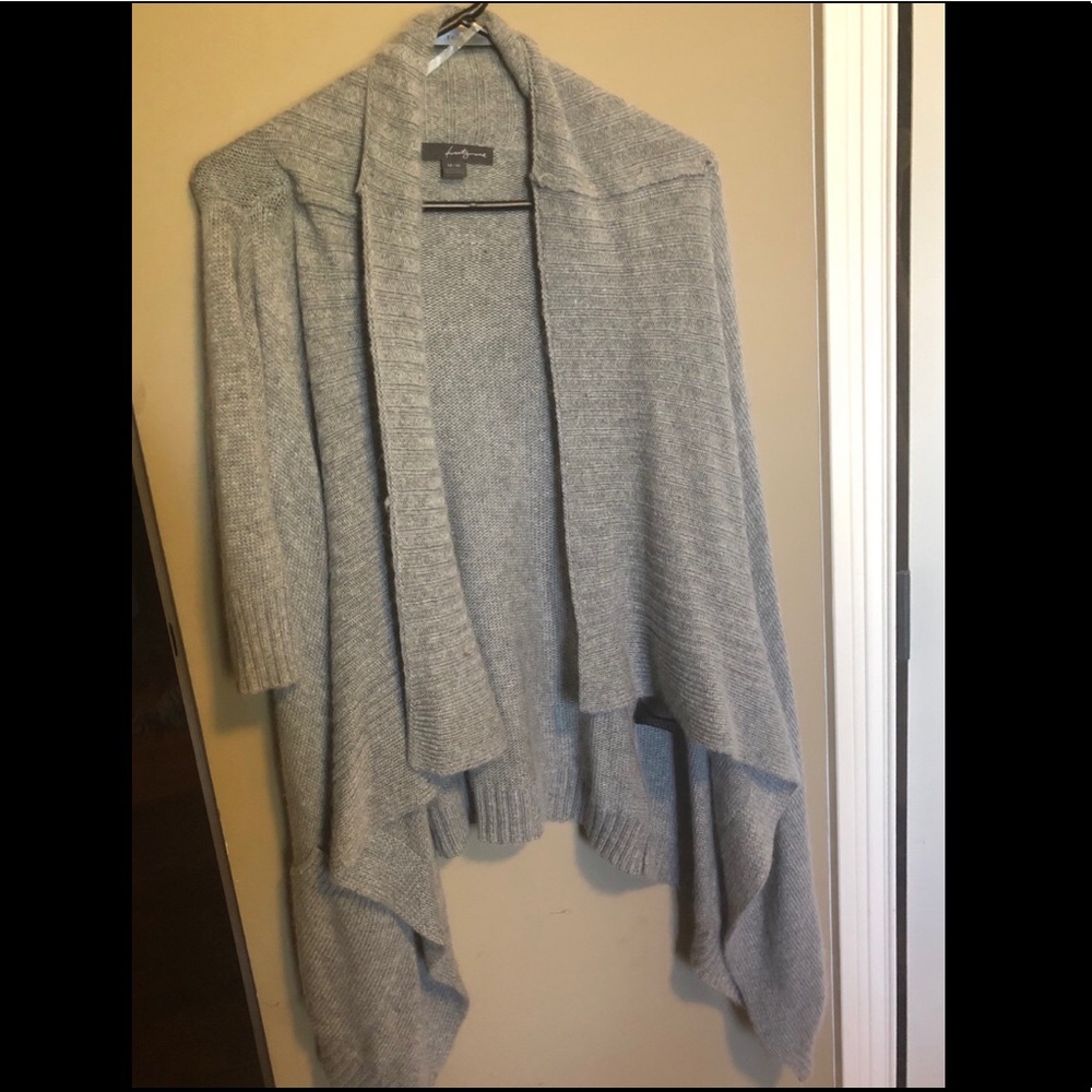 3/4 sleeve sweater